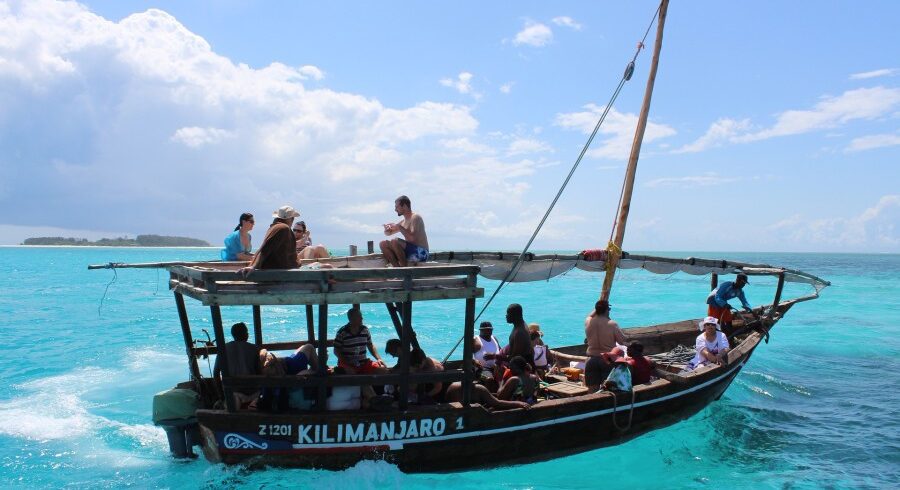 10 Days Serengeti Migration & Zanzibar Escape