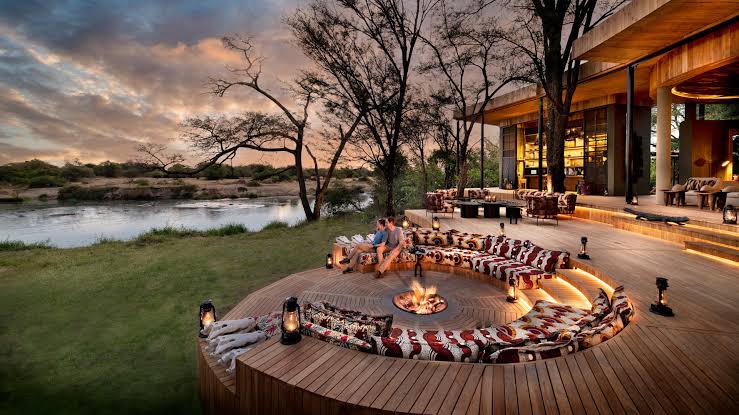 10 Best Luxury Safari Camps & Lodges in Serengeti